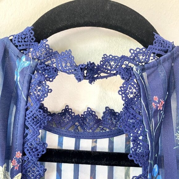 Foxiedox Meadow Open Back Floral Dress M - Picture 8 of 13